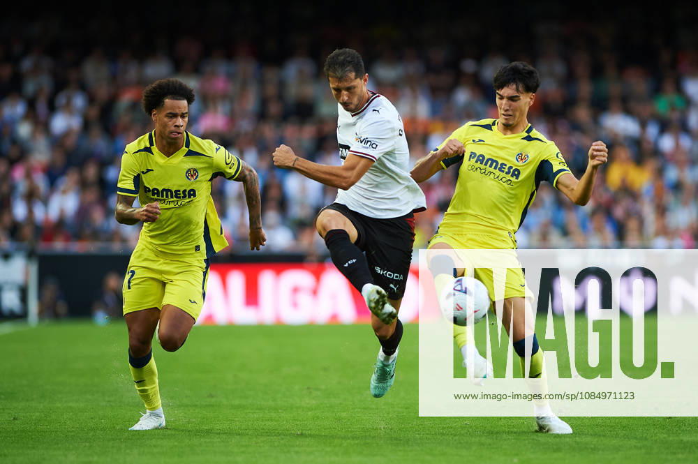 Tajon Buchanan of Villarreal CF, Guido Rodriguez of Valencia CF, and Carlos Macia of Villarreal CF during the LaLiga EA Sports match between Valencia CF and Villarreal CF at Mestalla on October 24, 2026, in Valencia, Spain
