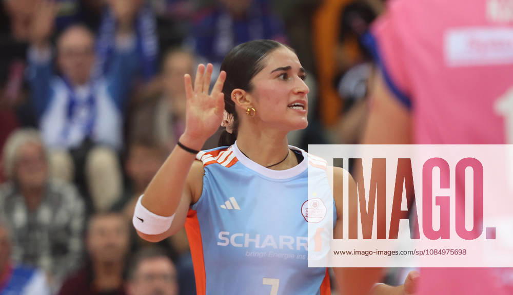 Stuttgart, DEKRA Bundesliga Volleyball: Allianz MTV Stuttgart vs. VfB Suhl LOTTO Thüringen, Fabiana Mottis Stgt