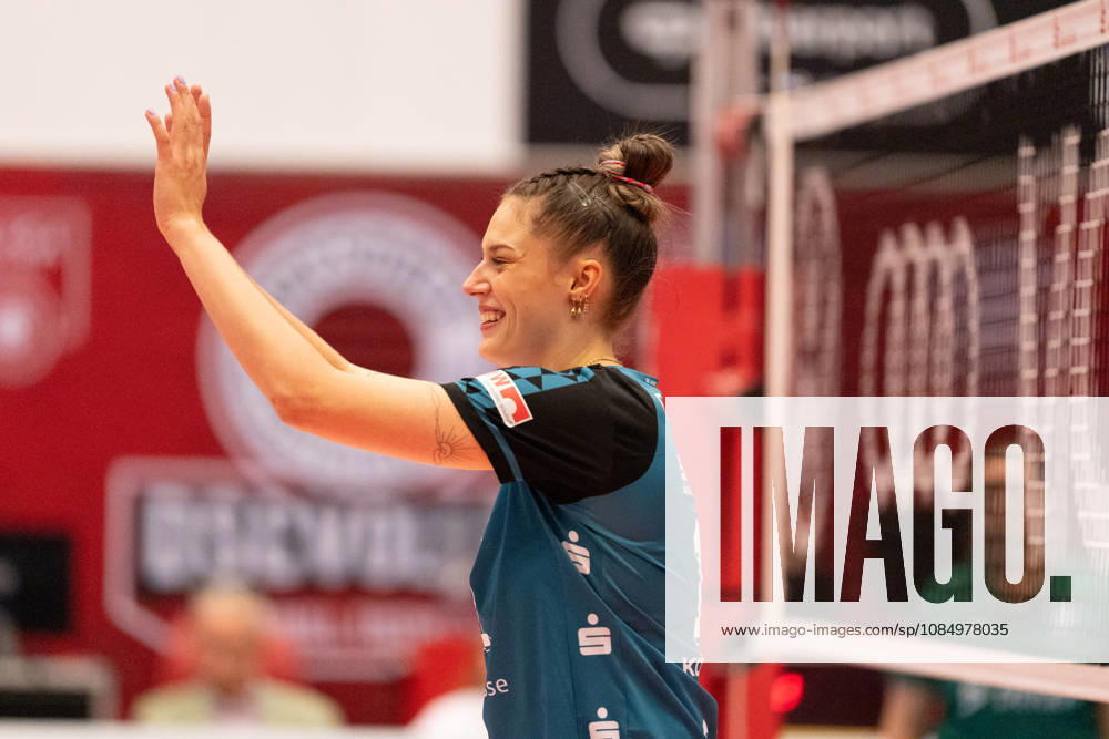 Pictured: Mette Marleen Pfeffer, 12, Dresdner SC, October 24, 2026; Dresdner SC Binder Blaubären vs. TSV Flacht, DEKRA 1 Bundesliga Women, Volleyball, Germany, Dresden, Cyberport Arena