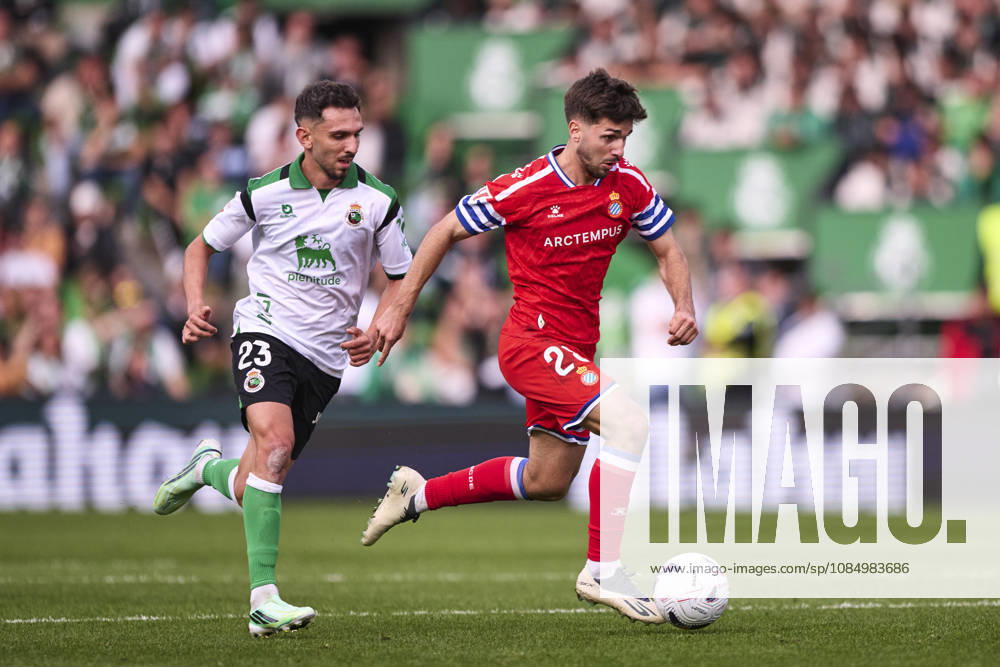Real Racing Club de Santander v RCD Espanyol de Barcelona - LaLiga EA Sports 2026 27 Javier Hernandez of RCD Espanyol controls the ball during the LaLiga EA Sports match between Real Racing Club and RCD Espanyol at Campos de El Sardinero in Santander, Spain, on October 24, 2026. Santandrer Spain