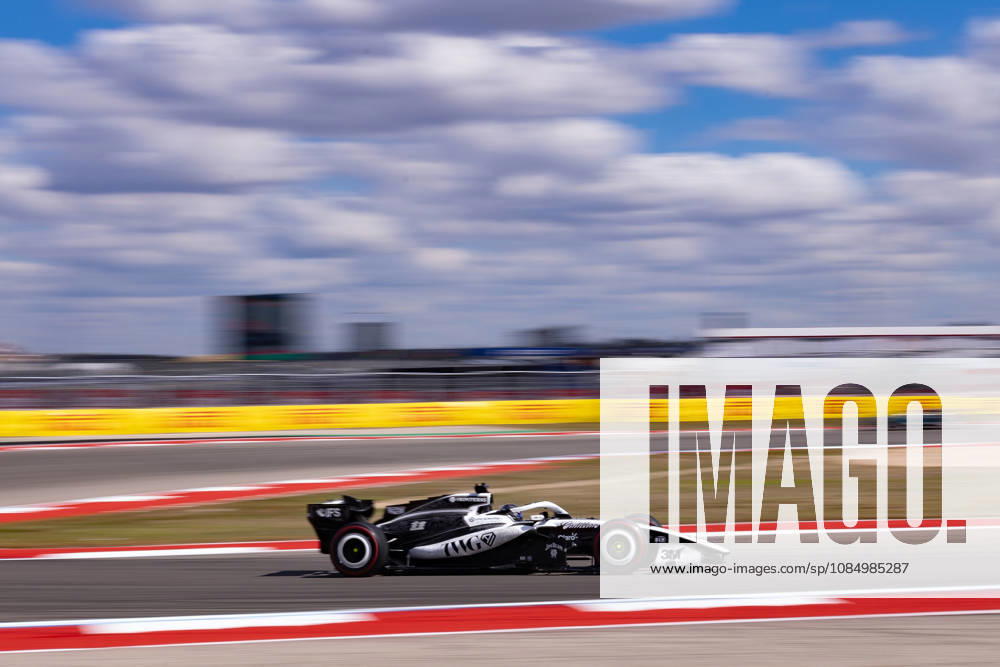 Cadillac driver Sergio Pérez of Mexico competes during Practice 3 of the Formula One United States Grand Prix at the Circuit of the Americas in Austin, Texas, U.S., 24 October 2026. Formula One Grand Prix in the United States - Practice 3 !ACHTUNG: NUR REDAKTIONELLE NUTZUNG!