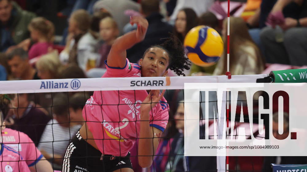 Stuttgart, DEKRA Bundesliga Volleyball: Allianz MTV Stuttgart vs. VfB Suhl LOTTO Thüringen, Leilani Slacanin, Stuttgart