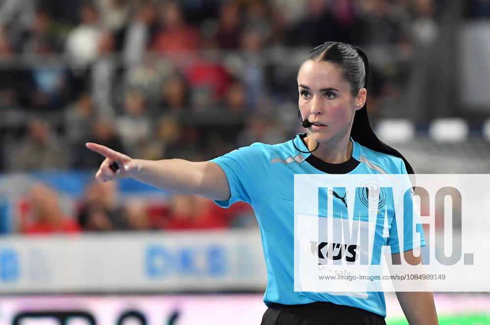 2 Handball 1st Bundesliga DAIKIN HBL 2026–2027 Season, Matchday 10: HC Erlangen, Nuremberg Metropolitan Region, HCE, THW Kiel, OGo, Rosana Joy Sug, Referee