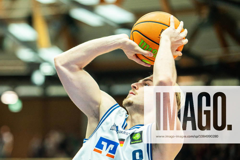 Lucas Mayer of Hakro Merlins Crailsheim, No. 08 taking a shot, GER, Hakro Merlins Crailsheim vs. Eisbären Bremerhaven, Basketball, 2nd Basketball Bundesliga ProA, Men s, Matchday 6, 2026–2027 Season, October 24, 2026, GER, Hakro Merlins Crailsheim vs. Eisbären Bremerhaven, Basketball, 2nd Basketball Bundesliga ProA, Men’s, Matchday 6, 2026–2027 Season, October 24, 2026, Ilshofen