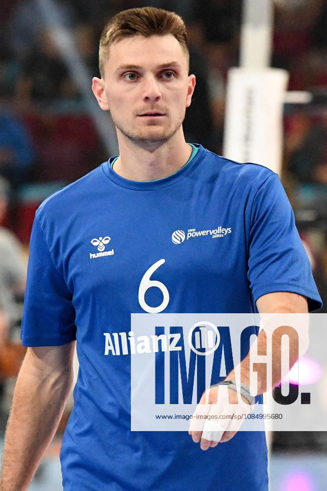 Troy Arthur Gooch, Powervolleys Düren, 6 during warm-ups, single frame, action, October 24, 2026, Düren, Germany, volleyball, Men s Bundesliga 1, regular season, SWD Powervolleys Düren vs. WWK Volleys Munich