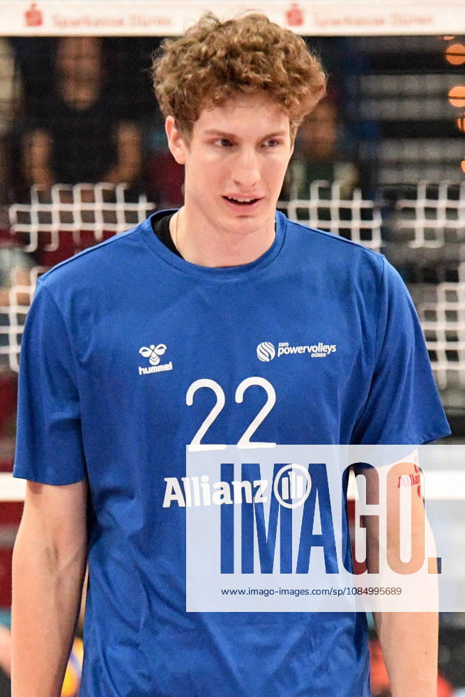 Paul Nusterer, Powervolleys Düren, age 22, warming up, single frame, action, October 24, 2026, Düren, Germany, volleyball, Men s Bundesliga 1, regular season, SWD Powervolleys Düren vs. WWK Volleys Munich