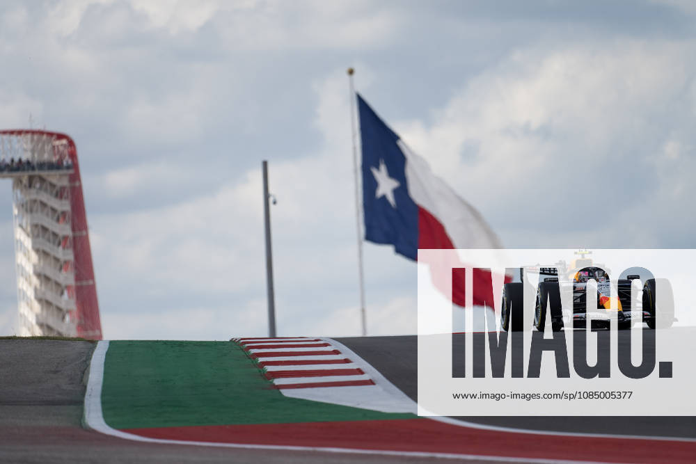 Liam Lawson (30) with Visa Cash App Racing Bulls F1 Team in action Practice 3 Session at the Formula 1 MSC Cruises United States Grand Prix, Circuit of the Americas. Austin, Texas. CSM Formula One 2026: Formula 1 MSC Cruises United States Grand Prix OCT 24 - ZUMAc04_ 20261024_faf_c04_019