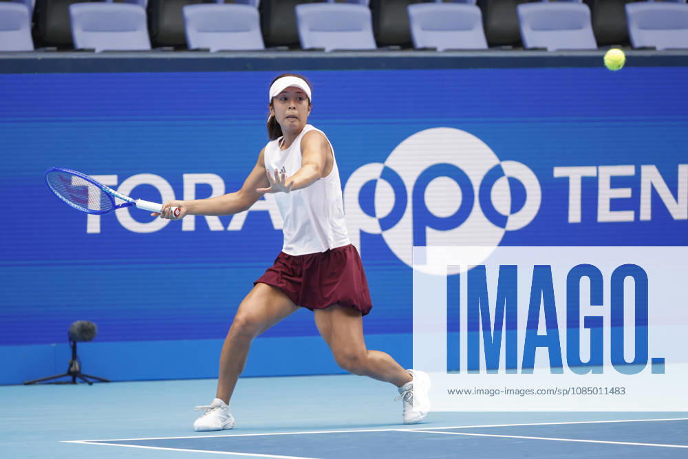 Mai HONTAMA (JPN) returns a shot against Maya JOINT (AUS) during their qualifying match at the Toray Pan Pacific Open at Ariake Coliseum in Tokyo. The tournament runs from October 26 to November 1. Joint won 7-5, 6-3. Tokyo Japan - ZUMAm191 20261025_aap_m191_004