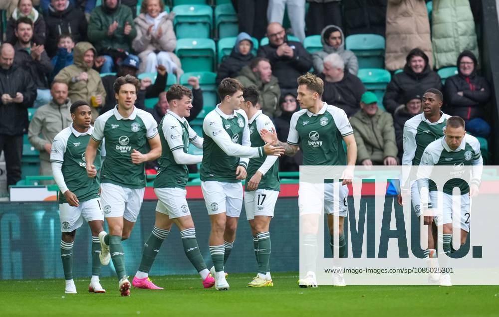 Hibernian forward Owen Elding celebrates with team mates after scoring to give Hibs a 1-0 lead Hibernian v Celtic, William Hill Scottish Premiership, Football, Easter Road, Edinburgh, Scotland, UK - 25 Oct 2026Edinburgh Easter Road Scotland United Kingdom