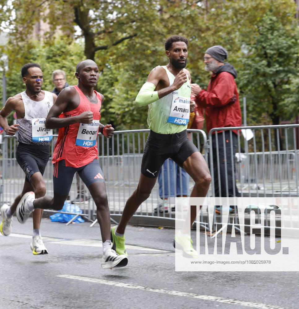 Track and Field 43 Mainova Frankfurt Marathon (left) Bernard Biwott, Kenya, 2024 winner; (right) Amanal Petros, Hannover 96, German record holder with a time of 2:04:03; Frankfurt, Main, Hesse, Germany