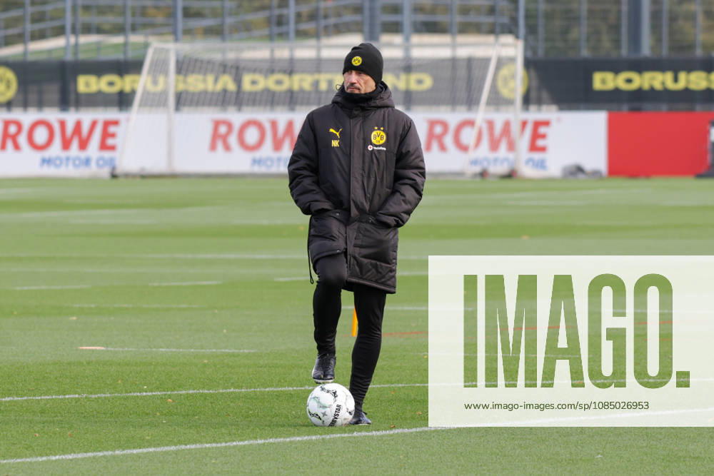 Soccer, Bundesliga 1, Borussia Dortmund Training, from left: Niko Kovac, Borussia Dortmund, Dortmund