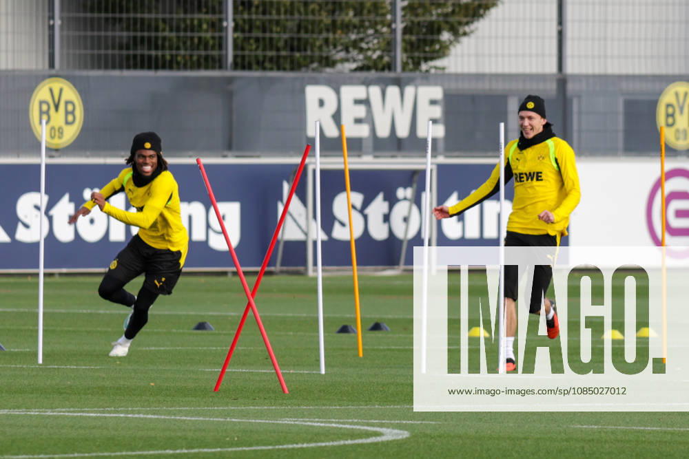 Soccer, Bundesliga 1, Borussia Dortmund Training: Carney Chukwuemeka, Maximilian Beier, Borussia Dortmund, Dortmund