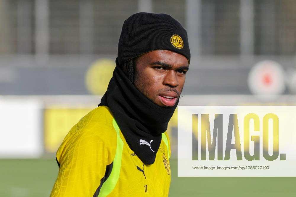 Soccer, Bundesliga 1, Borussia Dortmund Training: Carney Chukwuemeka, Borussia Dortmund, Dortmund