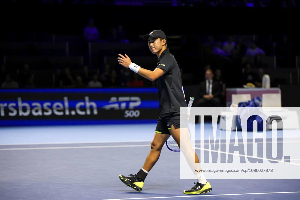 25th October 2026; St. Jakobshalle, Basel, Switzerland; ATP, Tennis Herren Tennis, Swiss Indoors Basel, Day 2; Qualifying final; Rinky Hijikata of Australia shows his frustration AnthonyxBenoit