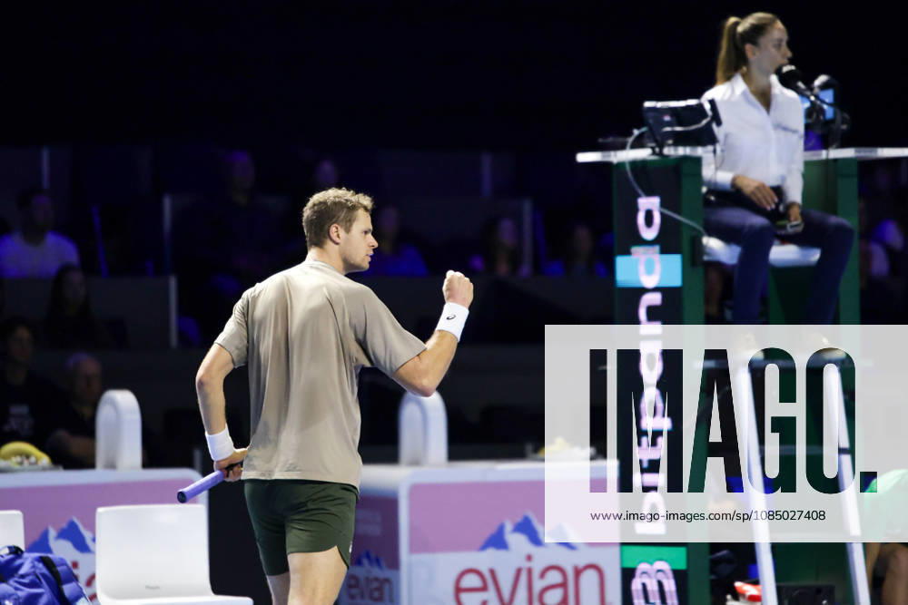 25th October 2026; St. Jakobshalle, Basel, Switzerland; ATP, Tennis Herren Tennis, Swiss Indoors Basel, Day 2; Qualifying final; Yannick Hanfmann of Germany clenches his fist and celebrates winning a point AnthonyxBenoit