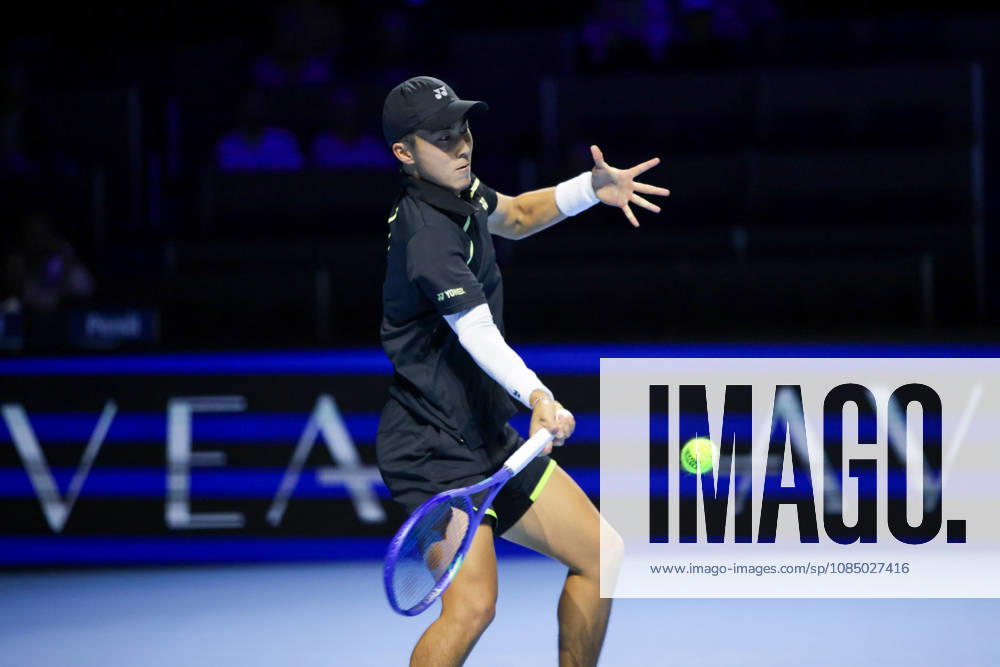 25th October 2026; St. Jakobshalle, Basel, Switzerland; ATP, Tennis Herren Tennis, Swiss Indoors Basel, Day 2; Qualifying final; Rinky Hijikata of Australia plays a forehand AnthonyxBenoit