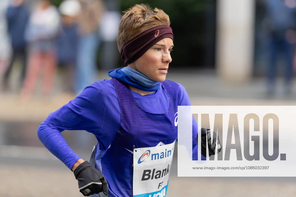 Mainova Frankfurt Marathon 2026: Blanka Dörfel of Germany Finishes Second in the Women s Division at the Mainova Frankfurt Marathon on October 25, 2026, in Frankfurt am Main, Frankfurt am Main, Hesse, Germany; Festhalle, Race Course
