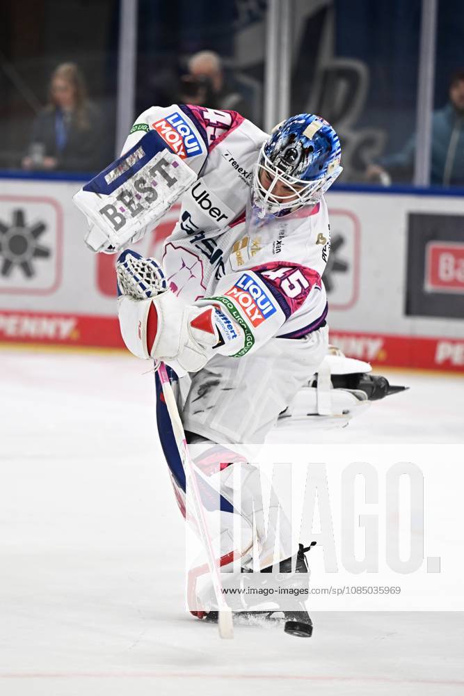 Jack LaFontaine Eisbären Berlin 45 Schwenninger Wild Wings vs. Eisbären Berlin, DEL, Regular Season, Matchday 12, 2026–2027 Season, October 25, 2026: Schwenninger Wild Wings vs. Eisbaeren Berlin, DEL, Regular Season, Matchday 12, 2026–2027 Season, October 25, 2026, Schwenningen