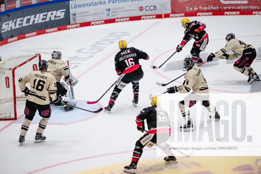 Keaton Thompson, Grizzlys Wolfsburg, October 4, GER, Löwen Frankfurt vs. Grizzlys Wolfsburg, Ice Hockey, PENNY DEL, Matchday 12, 2026–2027 Season, October 25, 2026, Germany, Löwen Frankfurt vs. Grizzlys Wolfsburg, Ice Hockey, PENNY DEL, Matchday 12, 2026–2027 Season, October 25, 2026, Frankfurt