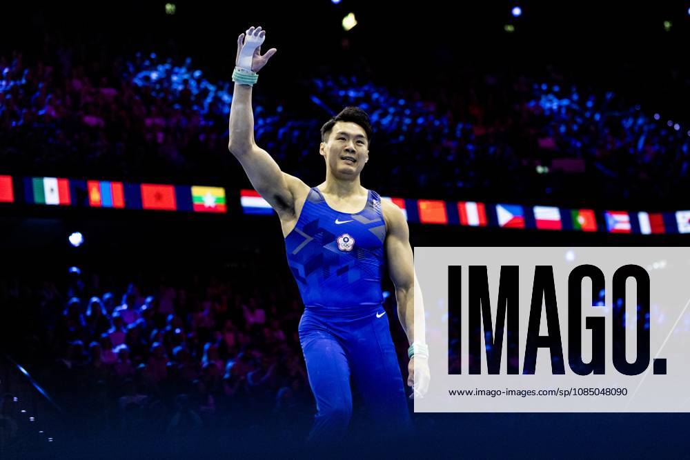 ROTTERDAM - Chia-Hung Tang (TPE) during the horizontal bar apparatus final at the World Gymnastics Championships in Rotterdam Ahoy. IRIS VAN DEN BROEK ANP ANPxSportx IVx 573625510 originalFilename: 573625510