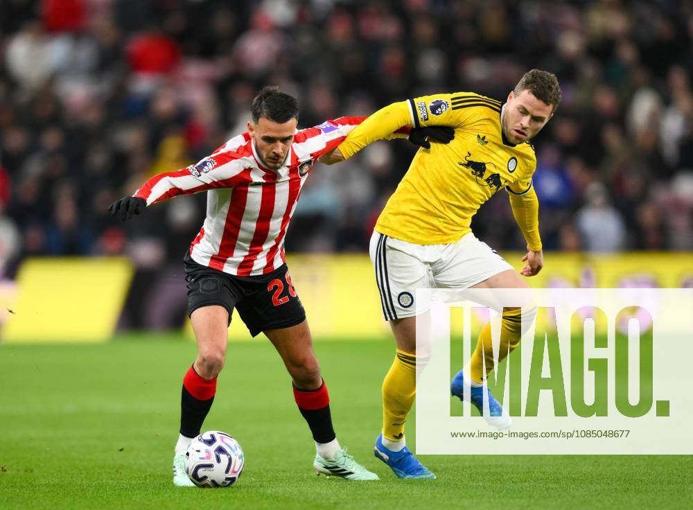 Enzo Le Fee of Sunderland fends off Gabriel Gudmundsson of Leeds United Sunderland v Leeds United, Premier League, Football, Stadium of Light, Sunderland, Tyne & Wear, UK - 25 Oct 2026Sunderland Stadium of Light Tyne & Wear United Kingdom