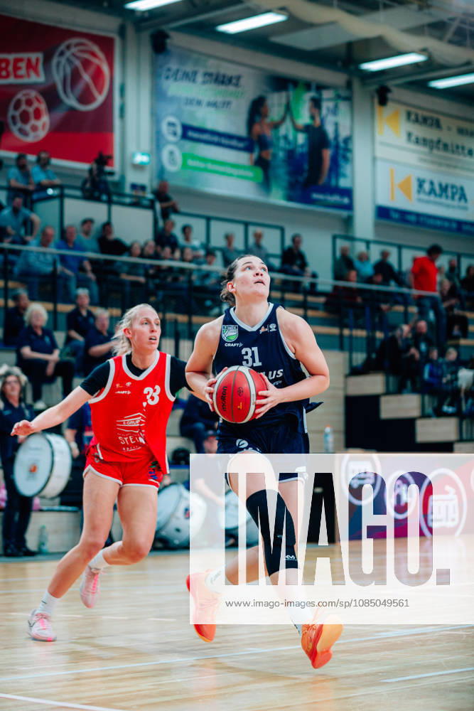 BB 1BL Halfit Lions vs. Herner TC Paula Wenemoser Halfit Lions during the 2026–2027 season in the DBBL Toyota Women s Basketball Bundesliga between the Halfit Lions and Herner TC at the SWH Arena on October 25, 2026, in Halle (Saale), Saxony-Anhalt, Germany