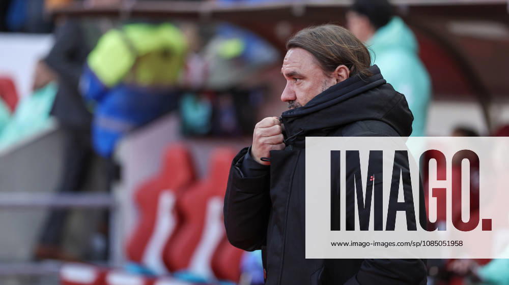 Sunderland v Leeds United, Premier League Leeds United Manager Daniel Farke during the Premier League match between Sunderland and Leeds United at the Stadium Of Light, Sunderland, UK on 25 October 2026. Editorial use only DataCo restrictions apply See www.football-dataco.com ,
