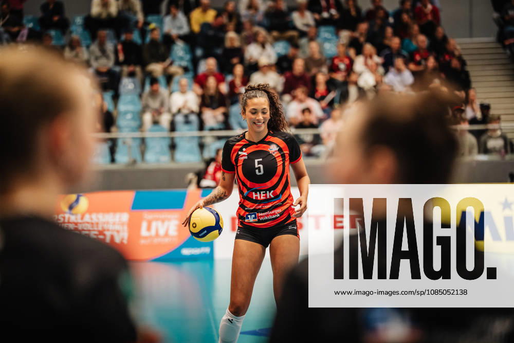 Women s Volleyball, 2026–2027 Season, DEKRA 1 Volleyball Bundesliga: ETV Hamburger Volksbank Volleys vs. USC Münster, October 25, 2026, Danae Jackson (Tierney) 5, ETV Hamburger Volksbank Volleys, Hamburg, CU Arena, Hamburg, Germany