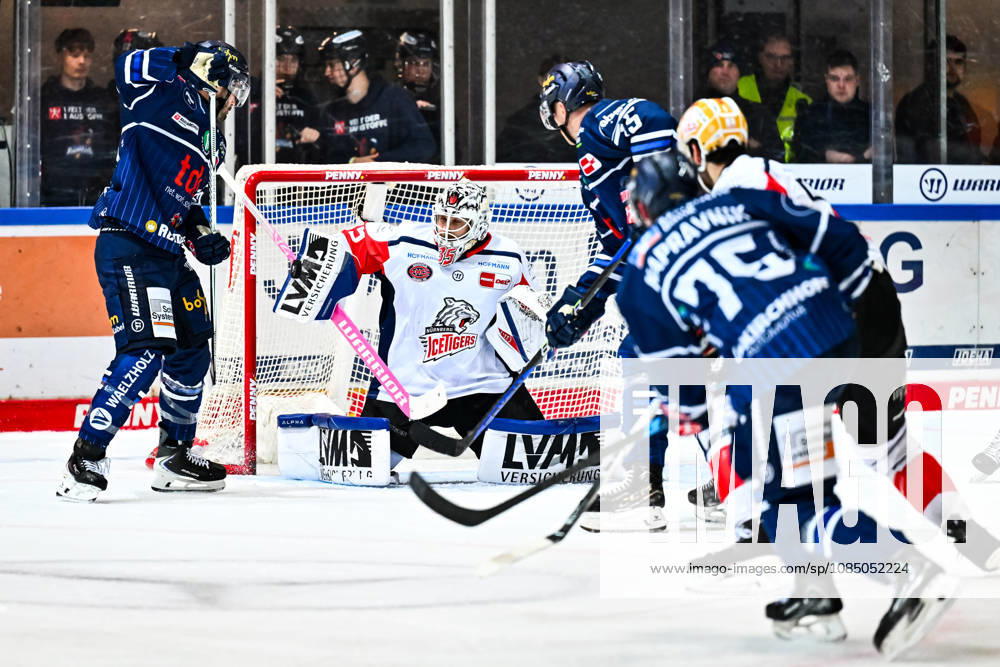 Luis Janett, Nuremberg Ice Tigers, 35; Justin Scott, Iserlohn Roosters, 20; Julian Napravnik, Iserlohn Roosters, 75; Joonas Nättinen, Iserlohn Roosters, 15, GER, Iserlohn Roosters vs. Nuremberg Ice Tigers, Ice Hockey, Penny DEL, Matchday 12, 2026–2027 Season, October 25, 2026, GER, Iserlohn Roosters vs. Nuremberg Ice Tigers, Ice Hockey, Penny DEL, Matchday 12, 2026–2027 Season, October 25, 2026, Iserlohn