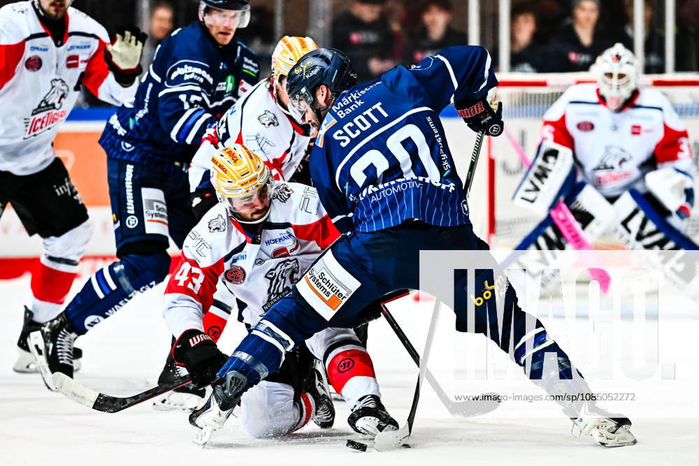 Justin Scott, Iserlohn Roosters, 20; Greg Meireles, Nuremberg Ice Tigers, 43, GER, Iserlohn Roosters vs. Nuremberg Ice Tigers, Ice Hockey, Penny DEL, Matchday 12, 2026–2027 Season, October 25, 2026, GER, Iserlohn Roosters vs. Nuremberg Ice Tigers, Ice Hockey, Penny DEL, Matchday 12, 2026–2027 Season, October 25, 2026, Iserlohn
