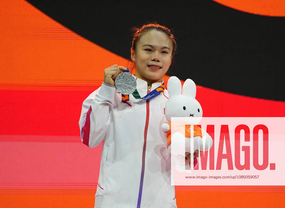 Zhang Qingying of China wins silver on the balance beam during the artistic gymnastics competition on Day 9 of the World Championships at Ahoy in Rotterdam, Netherlands, on October 25, 2026. DeFodi Images