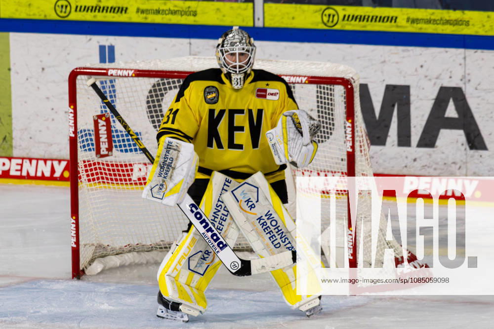 PENNY DEL 2026–2027, Game 12: Krefeld Pinguine vs. EHC Red Bull Munich Pictured: Goaltender Felix Bick, KEV, YAYLA ARENA, North Rhine-Westphalia