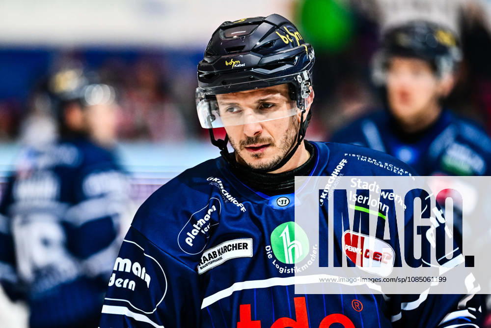 Christian Thomas, Iserlohn Roosters, 27, GER, Iserlohn Roosters vs. Nuremberg Ice Tigers, Ice Hockey, Penny DEL, Matchday 12, 2026–2027 Season, October 25, 2026, GER, Iserlohn Roosters vs. Nuremberg Ice Tigers, Ice Hockey, Penny DEL, Matchday 12, 2026–2027 Season, October 25, 2026, Iserlohn