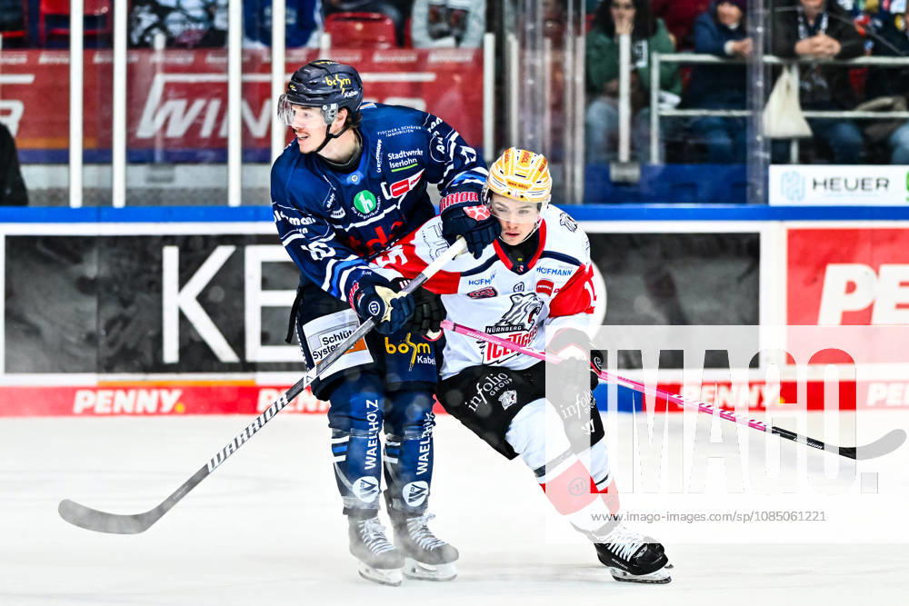 Tyler Boland, Iserlohn Roosters, 10; Evan Barratt, Nuremberg Ice Tigers, 10, GER, Iserlohn Roosters vs. Nuremberg Ice Tigers, Ice Hockey, Penny DEL, Matchday 12, 2026–2027 Season, October 25, 2026, GER, Iserlohn Roosters vs. Nuremberg Ice Tigers, Ice Hockey, Penny DEL, Matchday 12, 2026–2027 Season, October 25, 2026, Iserlohn