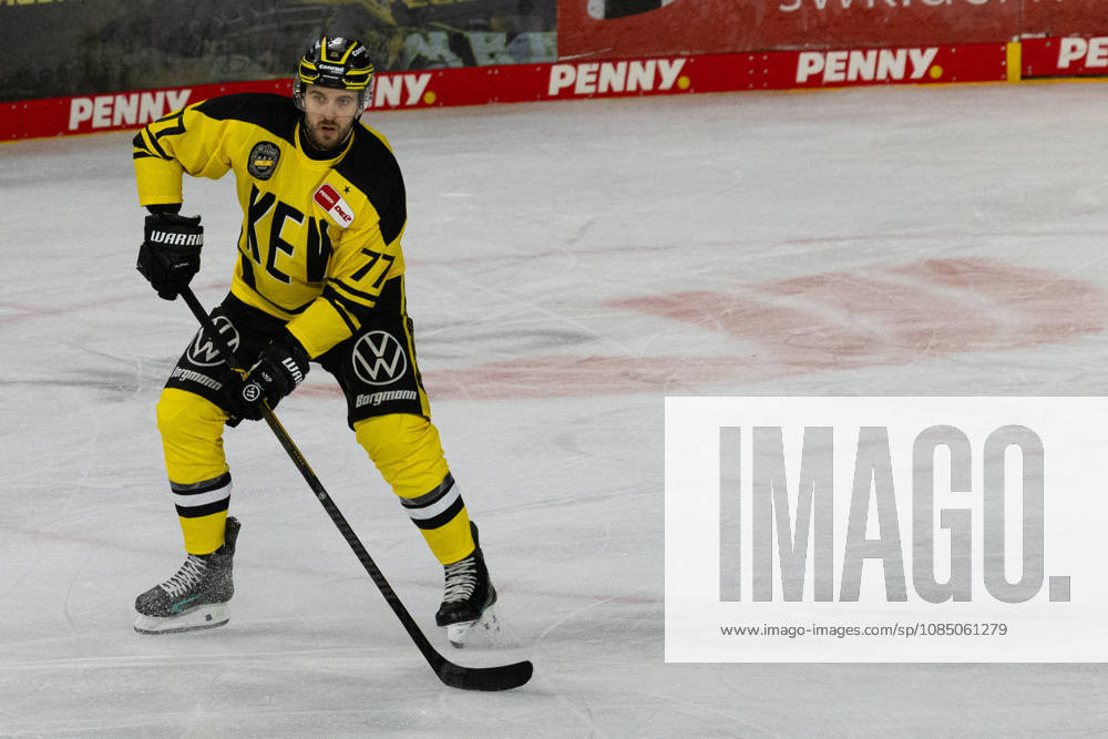PENNY DEL 2026–2027 Game 12: Krefeld Pinguine vs. EHC Red Bull Munich Pictured: Mick Köhler (Koehler), KEV, YAYLA ARENA, North Rhine-Westphalia