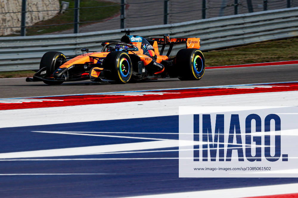 Oscar Piastri from Australia, driving the (81) McLaren Mastercard F1 Team MCL39 Mercedes during United States Grand Prix - Austin - Saturday - Qualifying at Circuit of the Americas (COTA) in Austin. Italy - ZUMAm313 20261025_zsp_m313_167