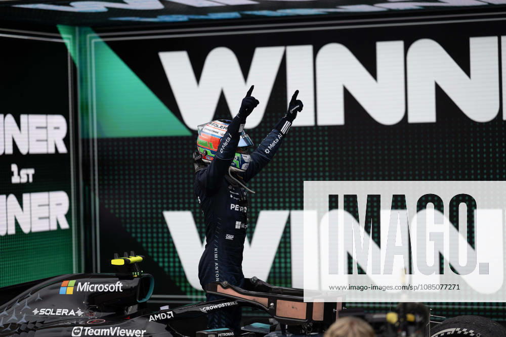 Kimi Antonelli (12) with Mercedes-AMG Petronas F1 Team, celebrates first place championship race win at the Formula 1 MSC Cruises United States Grand Prix, Circuit of the Americas. Austin, Texas. CSM Formula One 2026: Formula 1 MSC Cruises United States Grand Prix OCT 25 - ZUMAc04_ 20261025_faf_c04_030