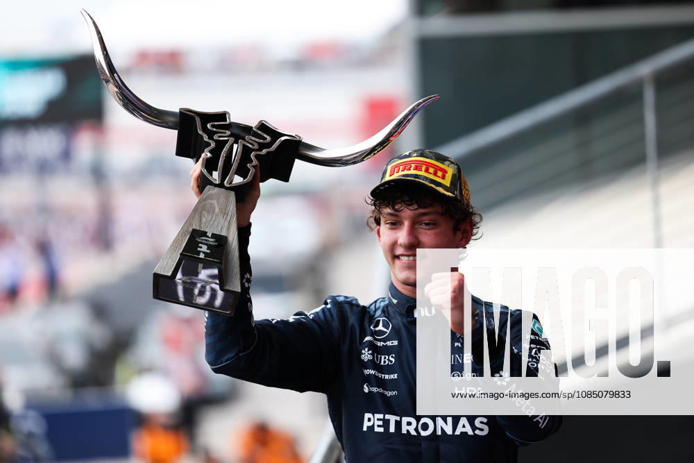 F1 - UNITED STATES GRAND PRIX 2026 KIMI ANTONELLI Andrea (ita), Mercedes AMG F1 Team W17, portrait podium during the 2026 Formula 1 United States Grand Prix, 18th round of the 2026 Formula One World Championship, WM, Weltmeisterschaft from October 23 to 25, 2026 on the Circuit of the America, in Austin, Texas, United States of America - AustinUnited States