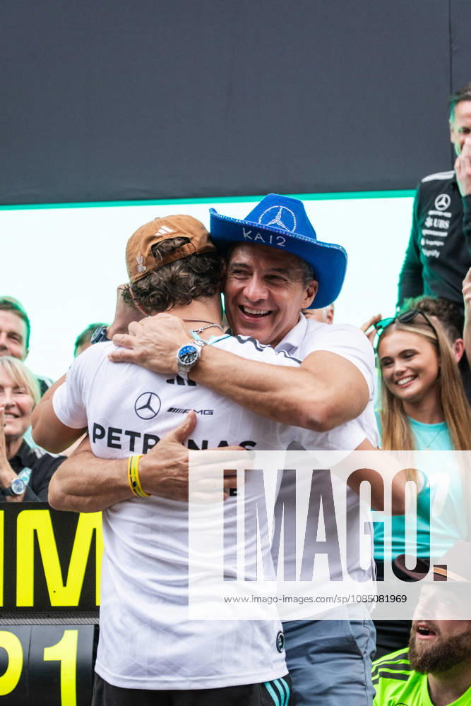 United States Grand Prix Podium - Austin Race winner Mercedes Italian driver Kimi Antonelli celebrates in the paddock with his father Marco Antonelli and his team at the conclusion of the United States Formula One Grand Prix at the Circuit of the Americas in Austin, Texas, on October 25, 2026. Photo by Alexis Jumeau ABACAPRESS.COM Austin Texas
