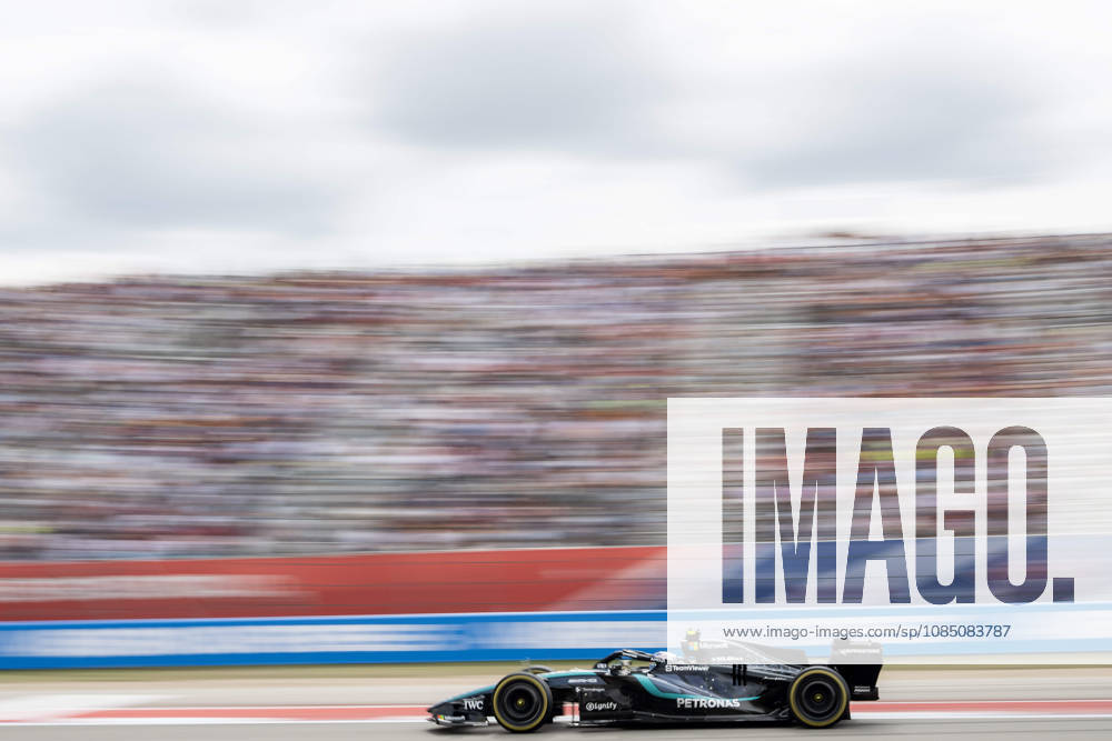 Formula One 2026: Formula 1 MSC Cruises United States Grand Prix OCT 25 October 25, 2026: Kimi Antonelli (12) with Mercedes-AMG Petronas F1 Team in action during the championship race at the Formula 1 MSC Cruises United States Grand Prix, Circuit of the Americas. Austin, Texas. Mario Cantu CSM(Credit Image: Mario Cantu Cal Media) Austin Texas United States of America