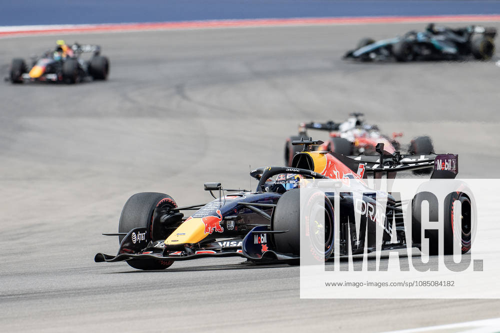 Max Verstappen (3) with ORACLE Red Bull Racing F1 Team in action during the championship race at the Formula 1 MSC Cruises United States Grand Prix, Circuit of the Americas. Austin, Texas. CSM Formula One 2026: Formula 1 MSC Cruises United States Grand Prix OCT 25 - ZUMAc04_ 20261025_faf_c04_045