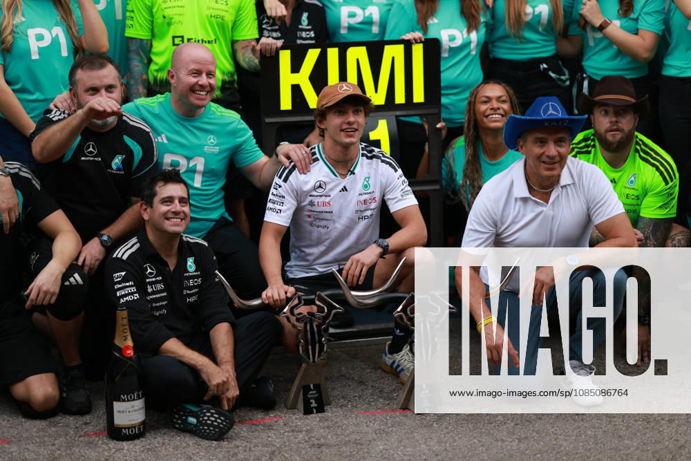 F1 Grand Prix Of USA - Race Kimi Antonelli celebrates with his team after placing first in the Formula 1 MSC Cruises United States Grand Prix at Circuit of the Americas in Austin, Texas, United States, on October 25, 2026. Austin, Texas United States