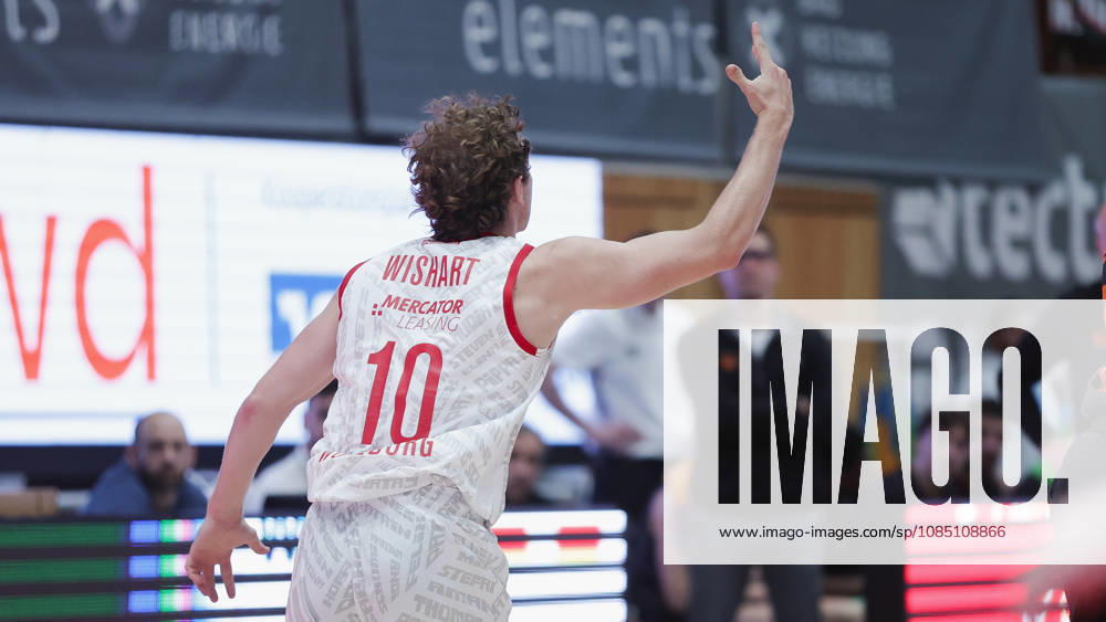Pictured: Celebrations after a successful three-point shot by Calvin Wishart of the Wuerzburg Baskets, 10 26 2026,Fitness First Wuerzburg Baskets vs. NINERS Chemnitz, easyCredit BBL, Matchday 6, Germany, 97072, tectake Arena Wuerzburg,