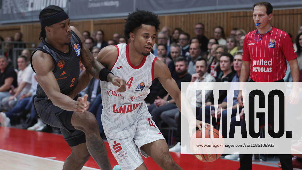 Pictured from left: Stefan Smith of the NINERS Chemnitz (2) against Sam Griffin of the Würzburg Baskets (4) with the ball, October 26, 2026,Fitness First Würzburg Baskets vs. NINERS Chemnitz, easyCredit BBL, Matchday 6, Germany, 97072, tectake Arena Würzburg,