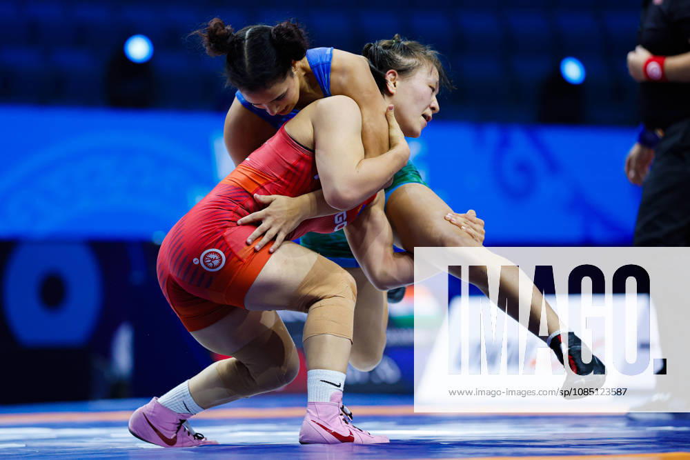 Senior World Championships, 50 kg Open Weight: Otgonjargal Dolgorjav (MGL) def. Hajar Kaneb (MAR)