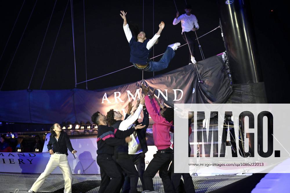 Bapteme Ultim Armand Thiery PHOTOPQR OUEST FRANCE Marc OLLIVIER ; SAINT-MALO ; 29 10 2026 ; Le baptême du bateau de Louis BURTON skipper Ultim ARMAND THIERY en présence de l animateur Denis Brogniart dans le village de la course La Route du Rhum Destination Guadeloupe ce jeudi 29 octobre 2026 à Saint-Malo (Ille-et-Vilaine). Ici avec son chien Chiffon et le skipper Benjamin Dutreux Photo : MARC OLLIVIER OUEST-FRANCE Saint Malo, France, oct 29th 2026 The christening of the *Armand Thiery* Ultim boat, skippered by Louis Burton, took place in the presence of TV host DenisBrogniart at the *Route du Rhum – Destination Guadeloupe* race village in Saint-Malo (Ille-et-Vilaine) on Thursday, October 29, 2026. SAINT-MALO France