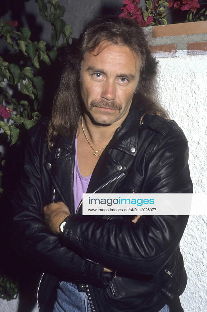 Ian Hill of Judas Priest at a photo shoot in a villa Marbella, 11 07 1990 Foto:xR.xKeuntjex xFuturexImage