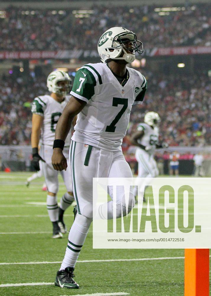 New York Jets quarterback Geno Smith (7) reacts after a touchdown in first half action the New York Jets at the Atlanta Falcons at the Georgia Dome in Atlanta Georgia. NFL American Football Herren USA OCT 07 Jets at Falcons Icon4881310072879