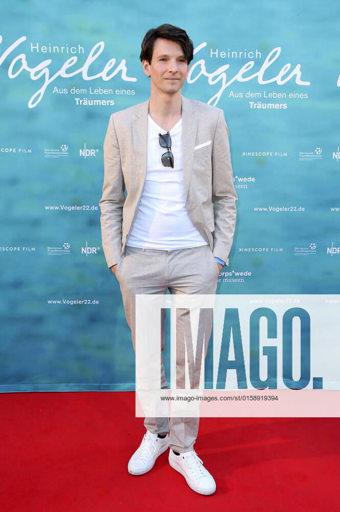 Sabin Tambrea at the premiere of the feature film Heinrich Vogeler From the Life of a Dreamer at the Theater am Goetheplatz Bremen, 12 05 2022 Foto:xC.xTamckex xFuturexImage
