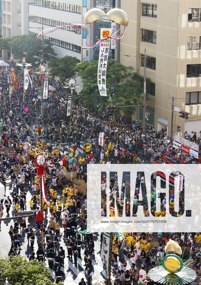 Tug-of-war festival in Okinawa People pull a 160-meter rope on a national road in the Okinawa Prefecture capital of Naha on Oct. 9, 2022. Okinawa s traditional tug-of-war festival resumed following a two-year hiatus due to the COVID-19 pandemic. A14AA0001344482P